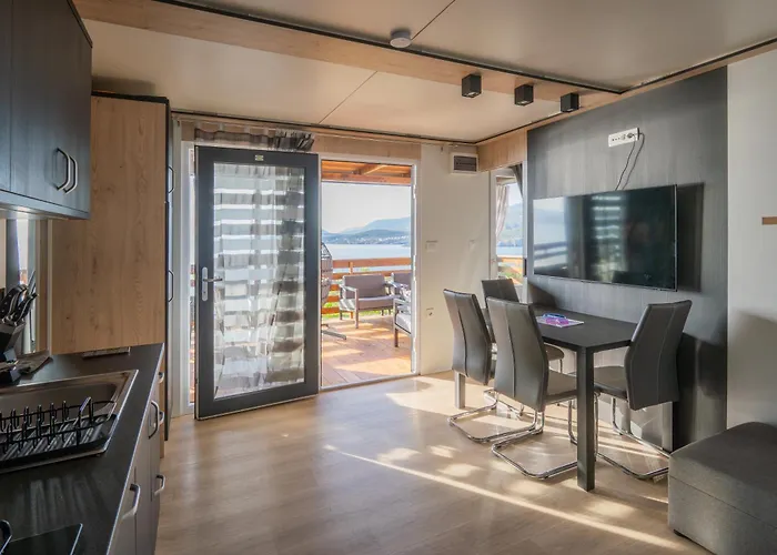 Apartman Luxury Mobile Zuzu Klenovica