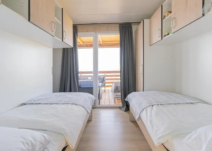 Luxury Mobile Zuzu Apartman Klenovica