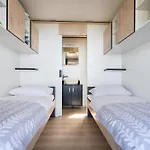 Luxury Mobile Zuzu *