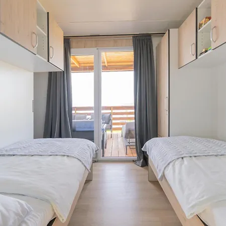 Luxury Mobile Zuzu Daire Klenovica